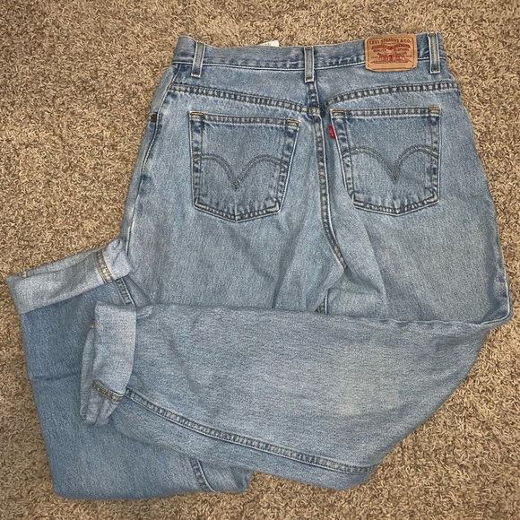 Levis pants - Picture 1 of 4